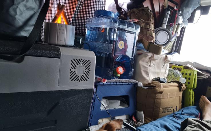 비와 함께 스텔스 차박중~